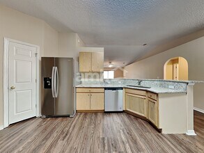 10418 Maronda Dr in Riverview, FL - Foto de edificio - Building Photo