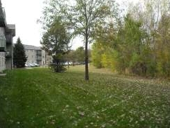 Ridgedale Square Apartments in Hutchinson, MN - Building Photo - Building Photo