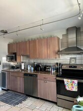 42 Village Rd in Sea Bright, NJ - Building Photo - Building Photo