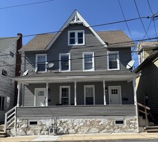 407 William St in Pen Argyl, PA - Building Photo