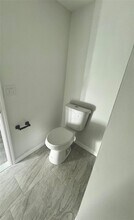 6120 US-44-Unit -4 in Kerhonkson, NY - Foto de edificio - Building Photo