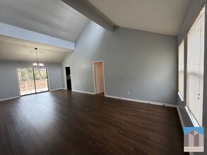 804 Emerald Forest Cir in Lawrenceville, GA - Building Photo - Building Photo