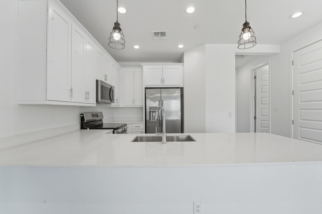 4075 E Pinto Dr in Gilbert, AZ - Building Photo