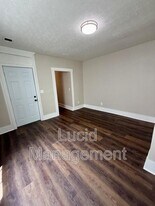 1808 Culbertson Ave in New Albany, IN - Building Photo