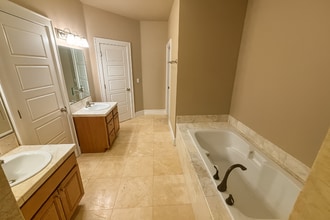 2205 College Ave in Caldwell, ID - Building Photo - Building Photo