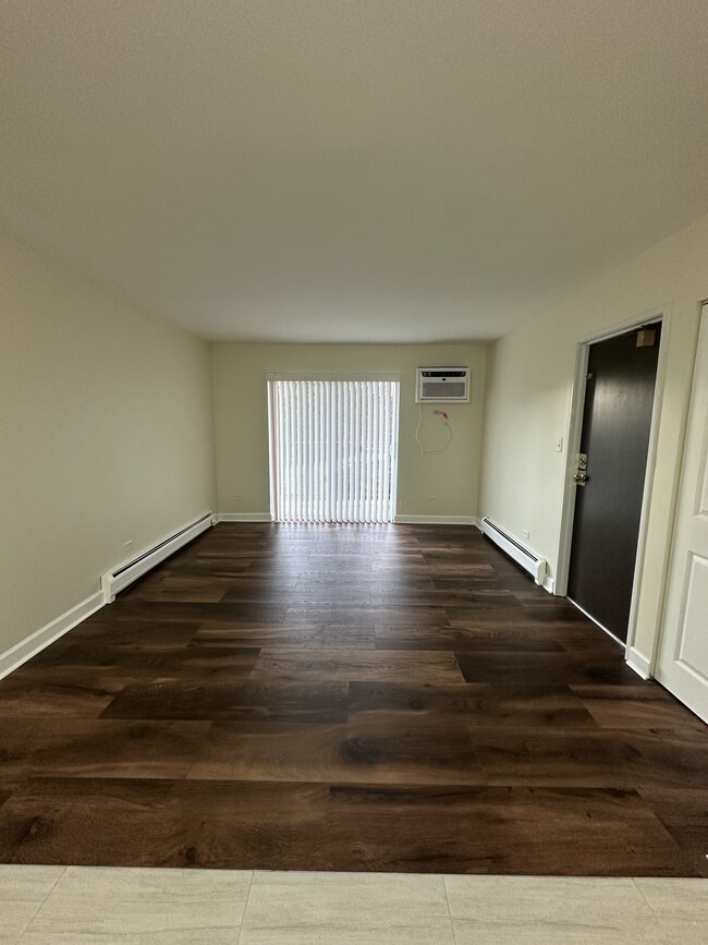 705 Court of Spruce, Unit 3