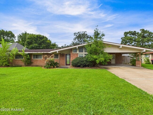 property at 406 Indian Mound Rd