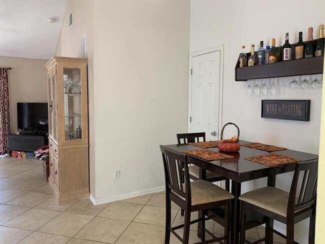 1742 Circe Lake Ct in Orlando, FL - Building Photo - Building Photo