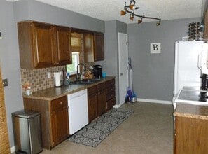 1210 E 31st St in Kearney, NE - Building Photo - Building Photo