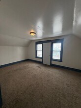 113 Wilkes Ave in Buffalo, NY - Foto de edificio - Building Photo