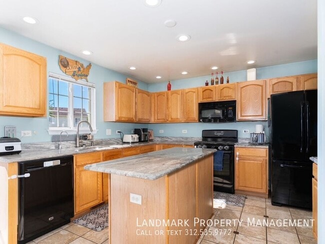 20857 Brentwood Ct in Plainfield, IL - Building Photo - Building Photo