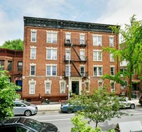 Blanche in Brooklyn, NY - Foto de edificio - Building Photo