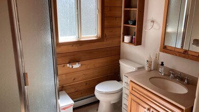 974 Gold Tip Ave in South Lake Tahoe, CA - Building Photo - Building Photo