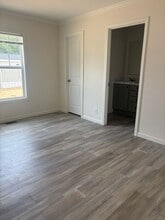 200 Rosewood Ave in Raeford, NC - Building Photo - Building Photo