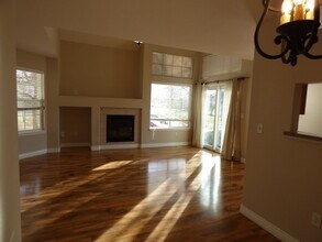 805 Summer Hawk Dr in Longmont, CO - Building Photo - Building Photo