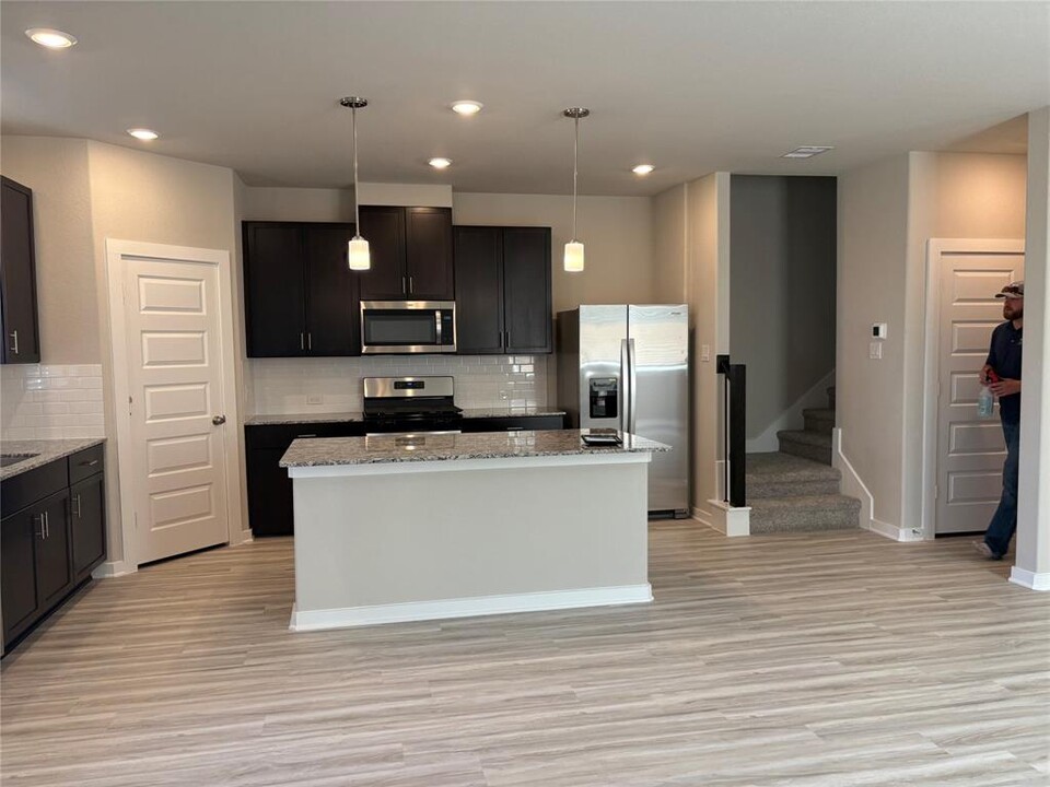 17106 White Acer Wy in Houston, TX - Building Photo