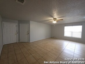 11418 Cedar Park in San Antonio, TX - Building Photo - Building Photo