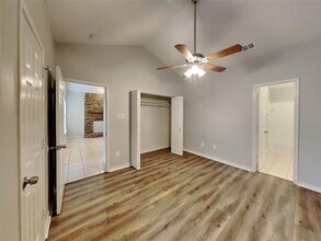 702 Monique Ct in Cedar Hill, TX - Building Photo - Building Photo