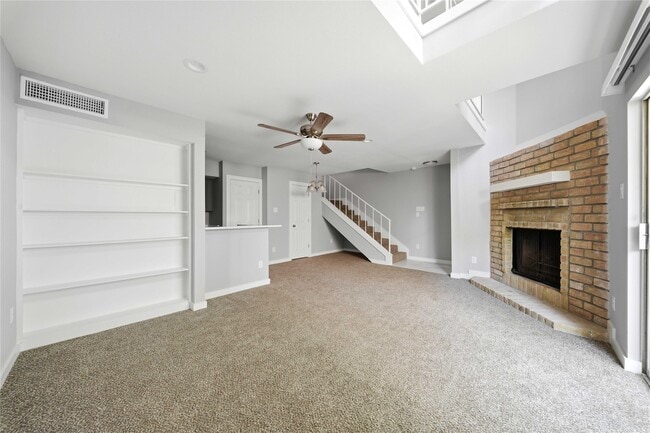 property at 2800 Jeanetta St