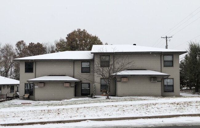 property at 1621 Devney Dr