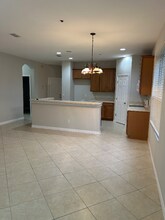 9401 Leland Dr in Orlando, FL - Foto de edificio - Building Photo