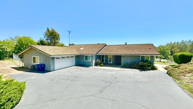 property at 346 Spanish Spur