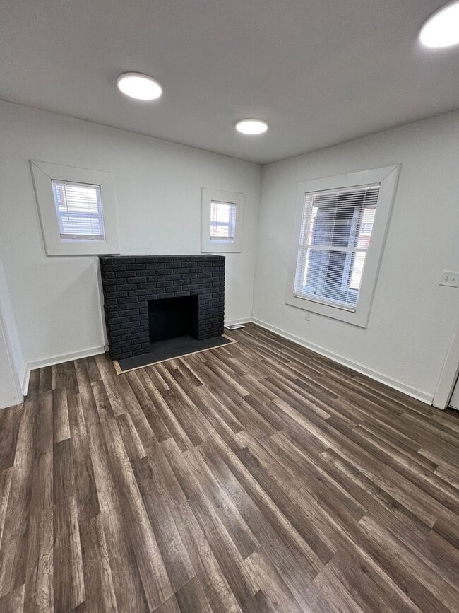 4126 College Ave in Kansas City, MO - Building Photo - Building Photo