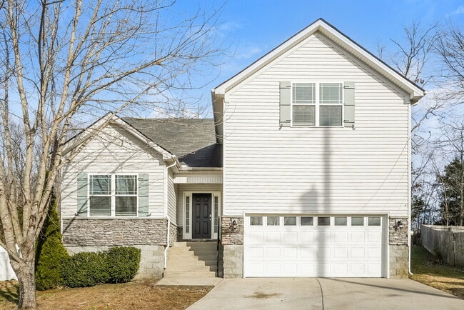 property at 1713 Porchrest Way