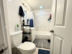 1 Folsom Ave, Unit 3 in Boston, MA - Building Photo - Building Photo