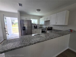6924 San Benito Dr in Sebring, FL - Building Photo - Building Photo
