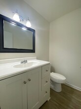 805 High Meadows Ln in Charlotte, NC - Building Photo - Building Photo