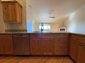 4988 Timber Way in Salt Lake City, UT - Building Photo - Building Photo