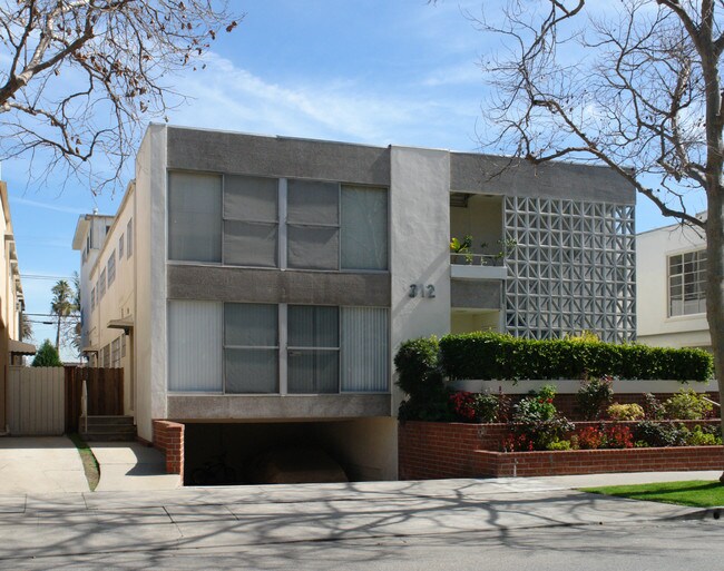 312 S Rexford Dr in Beverly Hills, CA - Building Photo - Building Photo