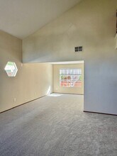 1006 Larkwood Ct in Concord, CA - Building Photo - Building Photo