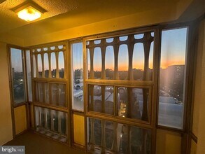 1301 Delaware Ave SW, Unit N-602 in Washington, DC - Building Photo - Building Photo