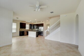 8885 Sea Chase Dr in Wellington, FL - Building Photo - Building Photo