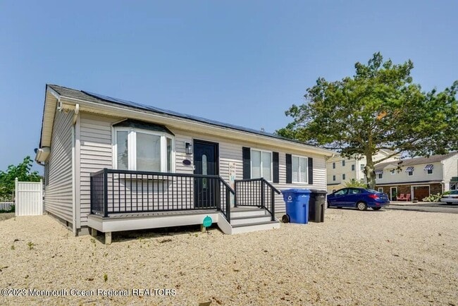 884 Mill Creek Rd in Stafford Township, NJ - Building Photo - Building Photo