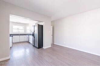 4022 W Willetta St in Phoenix, AZ - Building Photo - Building Photo