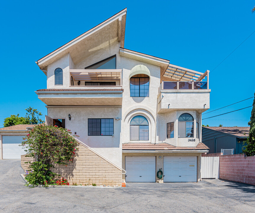 3424-3426 S Centinela Ave in Los Angeles, CA - Building Photo