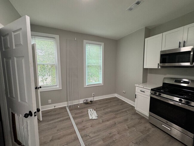 1825 River Ave in Camden, NJ - Building Photo - Building Photo