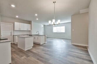 25129 Pacific Wren Dr in Magnolia, TX - Foto de edificio - Building Photo