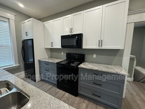 203-203 Rubidge St in Peterborough, ON - Building Photo - Building Photo