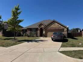 144 Landsdale Cir in Forney, TX - Building Photo