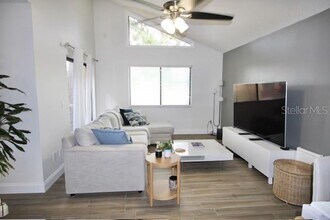 544 Woodfire Way in Casselberry, FL - Building Photo - Building Photo