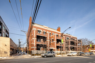 3214 N Southport Ave in Chicago, IL - Foto de edificio - Building Photo