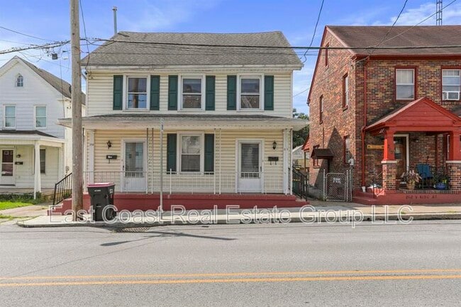 property at 260 W King St