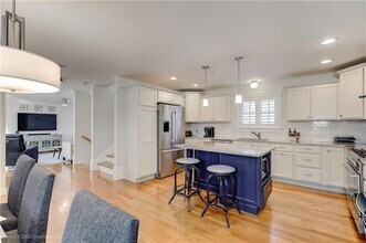 4 Barney St in Newport, RI - Building Photo - Building Photo