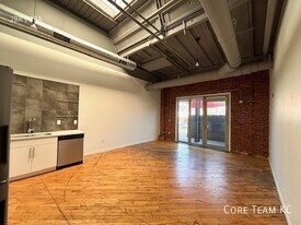 1180 E 30th St in Kansas City, MO - Building Photo