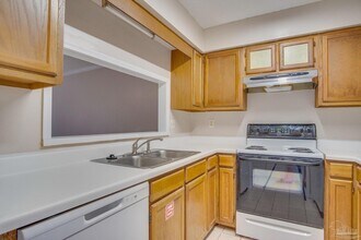 3050 Belle Meade Dr in Pensacola, FL - Building Photo - Building Photo