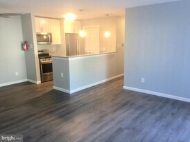 1609 Woodhollow Dr in Evesham, NJ - Building Photo